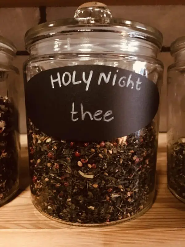 Holy night thee per ons