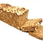 Ontbijtkoek met noten v/d bakker