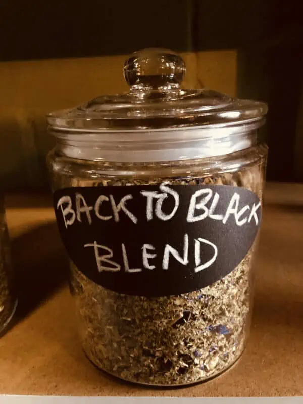 Wilder Land back to black blend thee per ons
